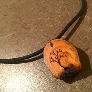 🌟HOST PICK🌟 Hand-carved Arbutus Pendant Necklace